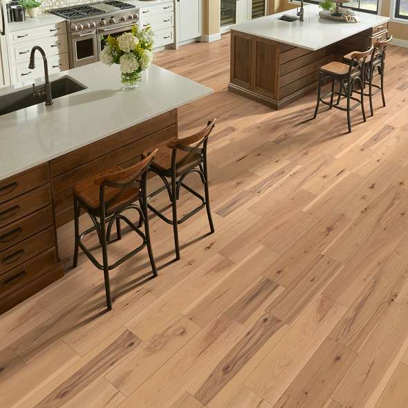 Hardwood flooring | Roberts Carpet